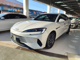比亚迪 海豹07 DM-i 2025款 DM-i 1.5L 70km 精英型