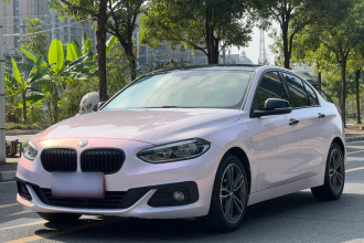 宝马1系 2019款 118i 时尚型