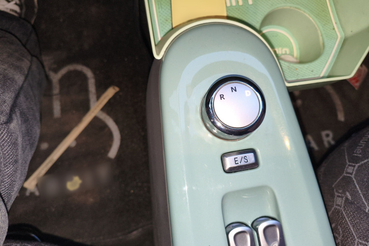 长安启源 长安Lumin 2022款 155km 清甜款局部细节18