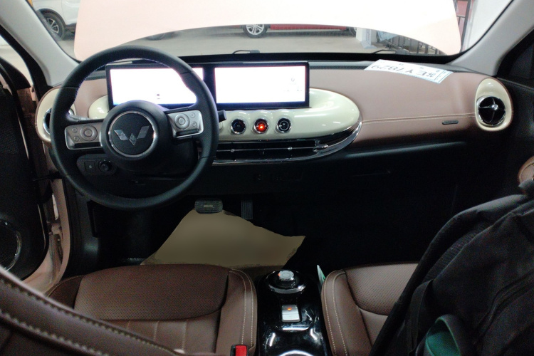 五菱汽车 五菱缤果 2023款 410km 灵犀尊享款中控内饰7002