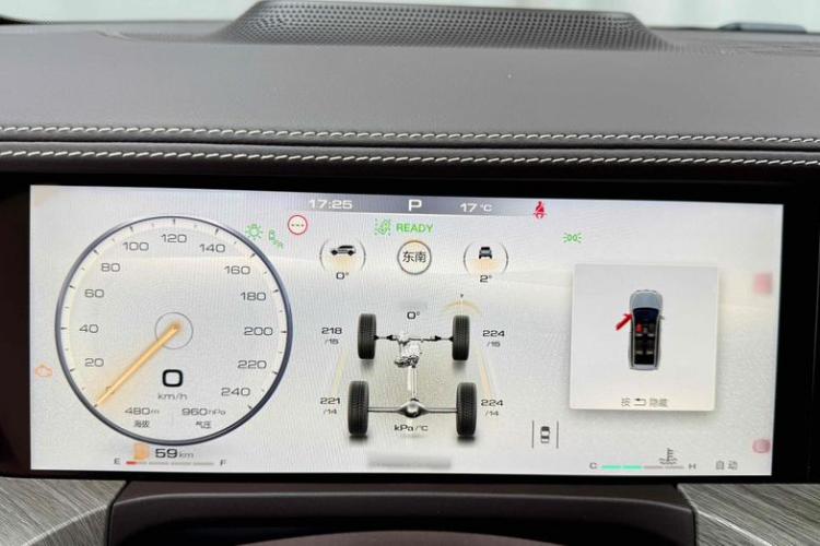 坦克500 2022款 3.0T 运动版 造境型 5座中控内饰7003