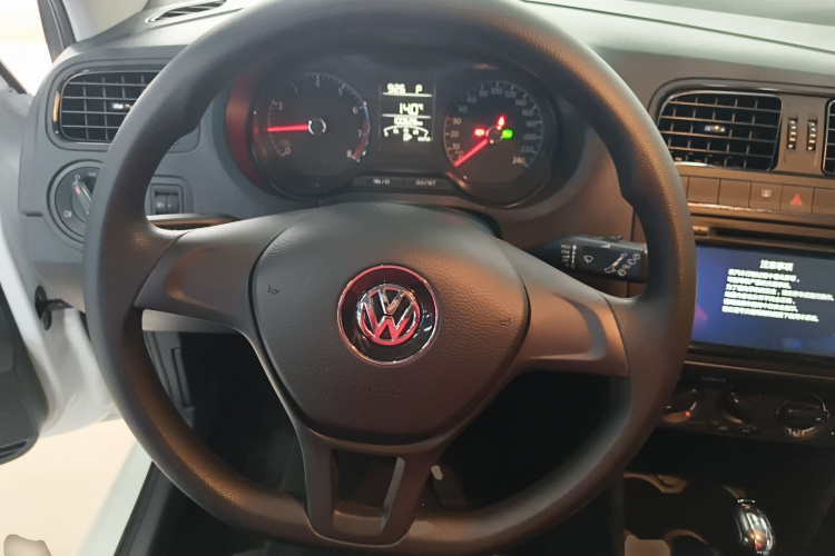 大众 Polo 2016款 1.4L 自动风尚型局部细节13