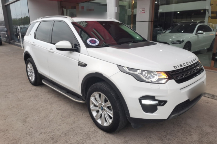 路虎 发现神行 2018款 240PS SE版车身外观3