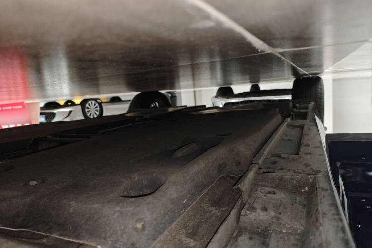 雷克萨斯ES 2022款 200 卓越版局部细节9001