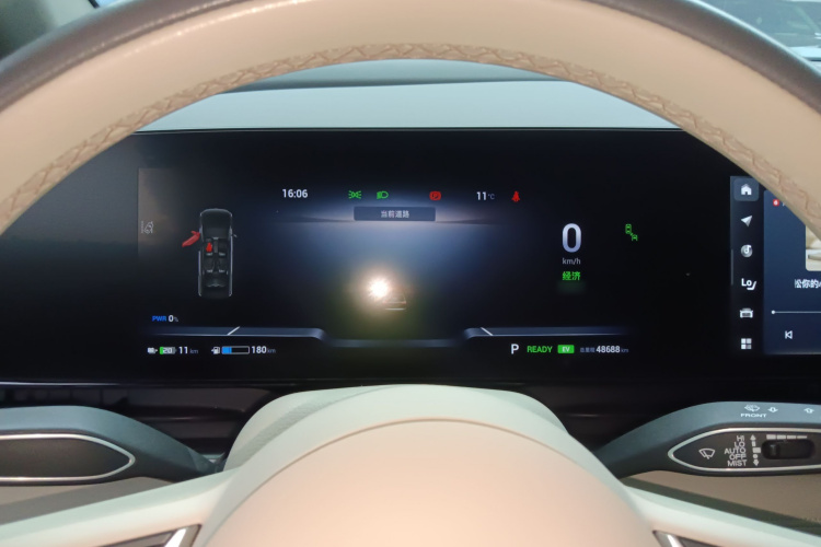 岚图汽车 岚图梦想家 2022款 低碳版 想+智驾包局部细节14