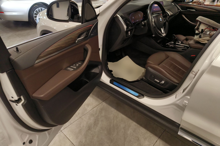 宝马X3 2020款 xDrive28i 豪华套装中控内饰20