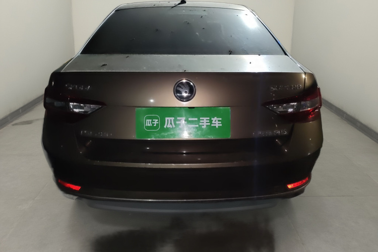 斯柯达 速派 2018款 TSI280 DSG舒适版 国V车身外观6