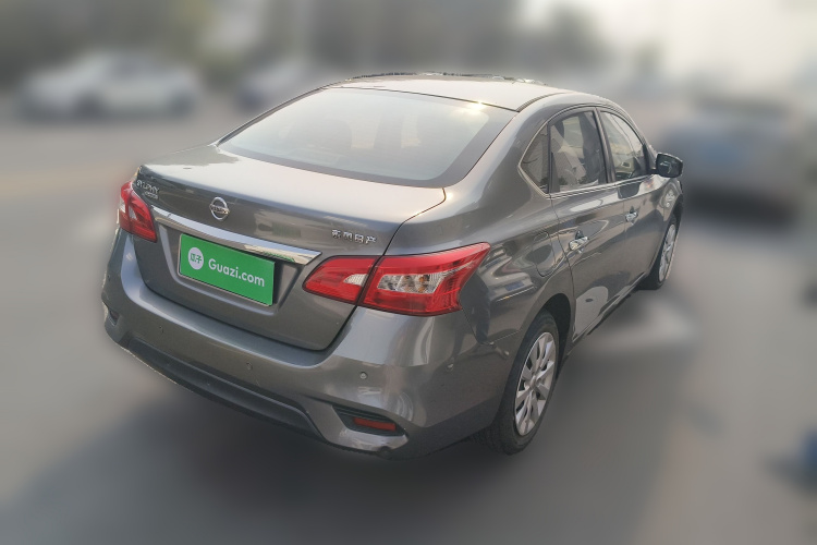 日产 轩逸 2019款 经典 1.6XE CVT舒适版车身外观7