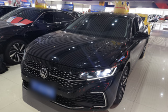 大众 帕萨特 2022款 330TSI 星空精英版