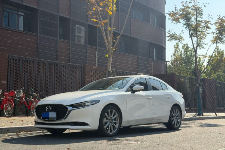 马自达3 昂克赛拉 2021款 2.0L 自动质雅版车身外观6004