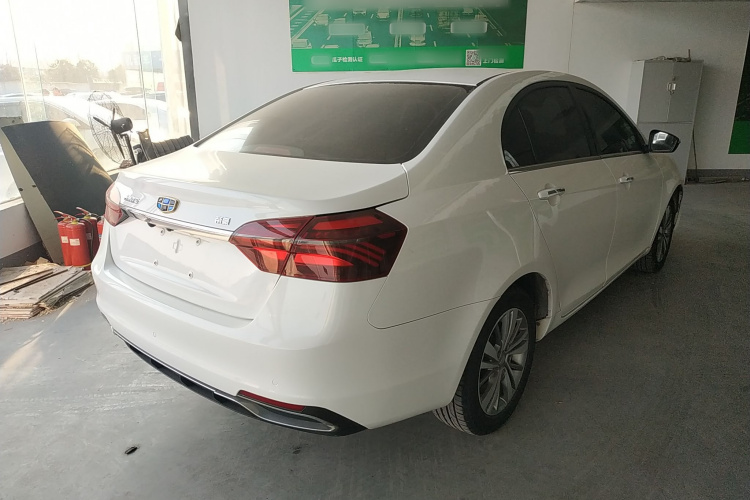 吉利汽车 帝豪 2018款 1.5L CVT向上互联版车身外观7