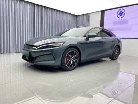 比亚迪 汉L 2025款 DM-p 四驱激光雷达旗舰型