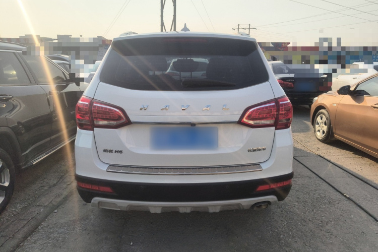 哈弗H6 2019款 运动版 1.5T 自动两驱精英型 国VI车身外观6