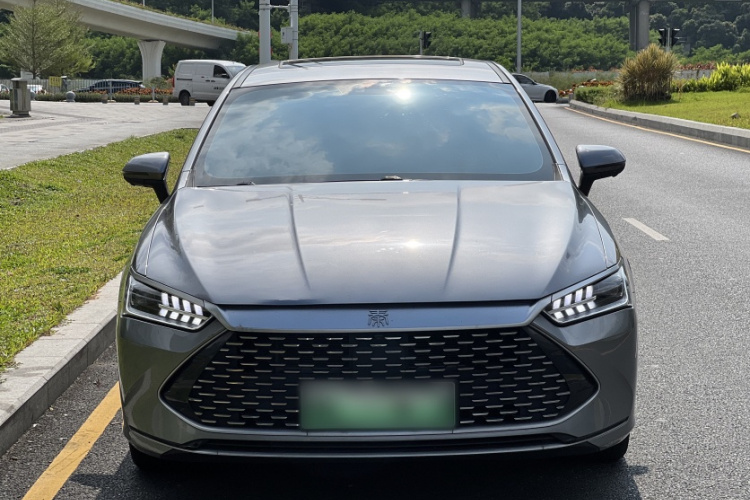 比亚迪 秦PLUS 2023款 冠军版 DM-i 55KM超越型车身外观6001