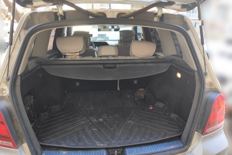 奔驰GLK级 2015款 GLK 300 4MATIC 时尚型 极致版局部细节23