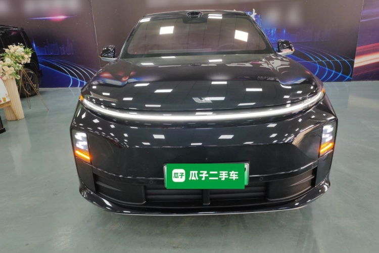 理想汽车 理想L6 2025款 Pro 智能焕新版车身外观2