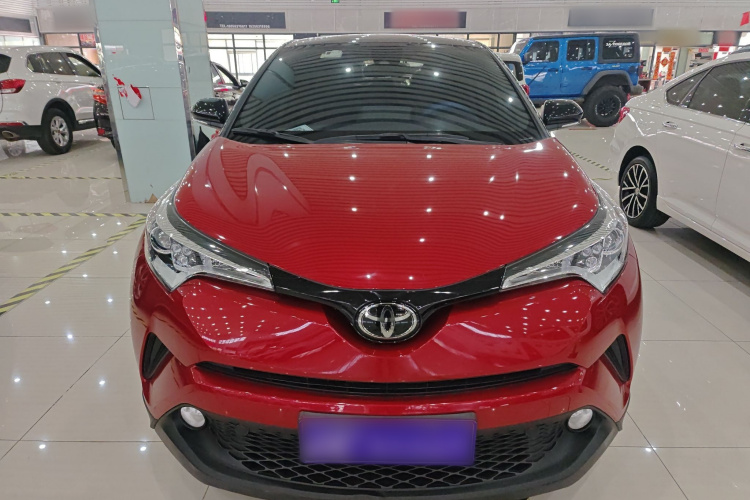 丰田C-HR 2020款 2.0L 领先版车身外观2