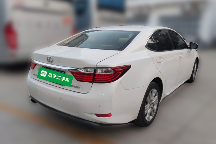 雷克萨斯ES 2013款 250 精英版车身外观6005