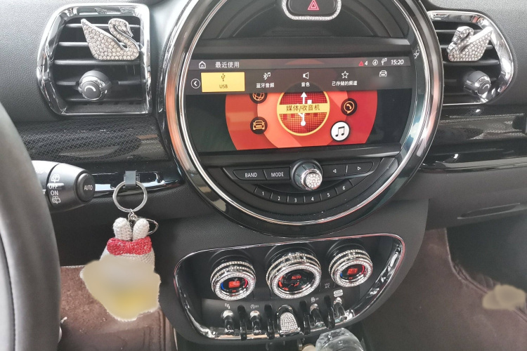 MINI Clubman 2019款 1.5T COOPER 鉴赏家局部细节16