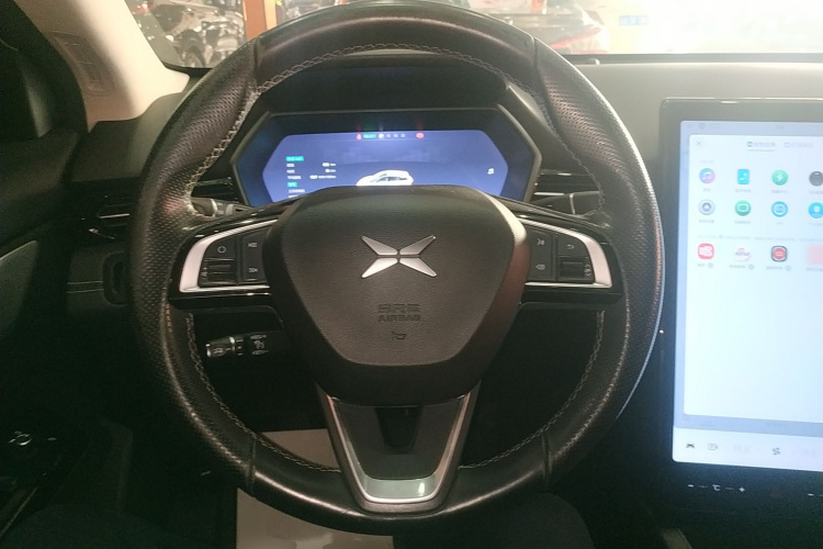 小鹏G3 2020款 460i 悦享版中控内饰13