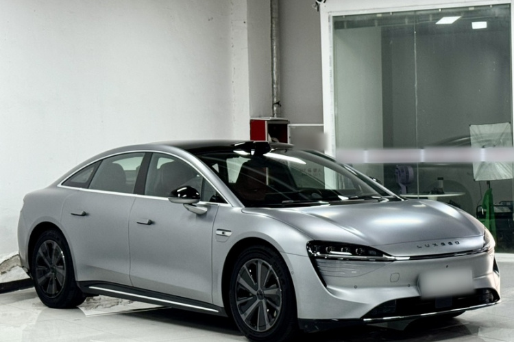 鸿蒙智行 智界S7 2024款 Max+ 后驱超航智驾版车身外观6004