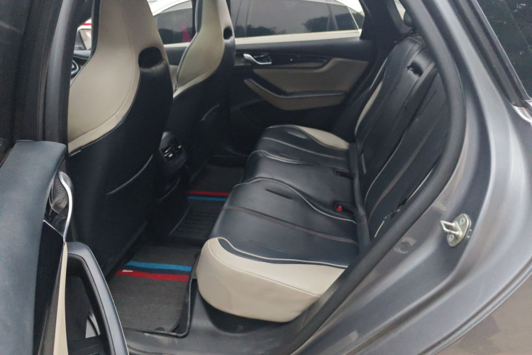 比亚迪 秦PLUS 2021款 EV 500KM 豪华型中控内饰21