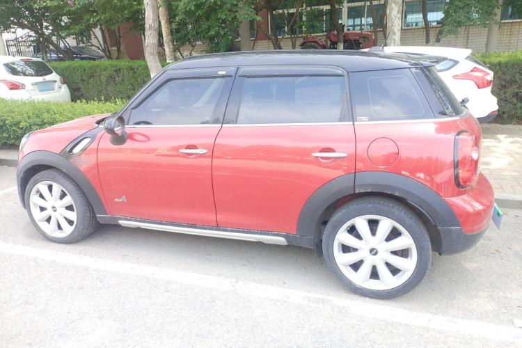 MINI Countryman 2016款 1.6T COOPER ALL4 Excitement装备控车身外观6003