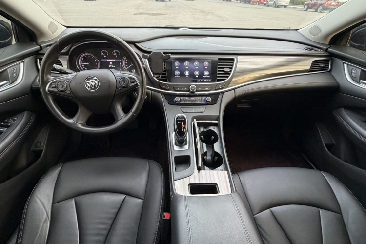 别克 君越 2020款 652T 豪华型中控内饰7001