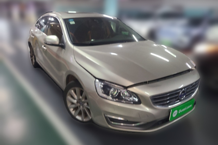 沃尔沃S60 2018款 S60L T4 智远版车身外观6002