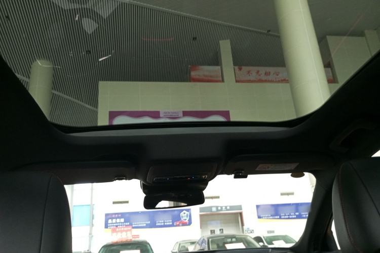 福特 蒙迪欧 2024款 2.0T E-混动运动版 ST-Line局部细节22