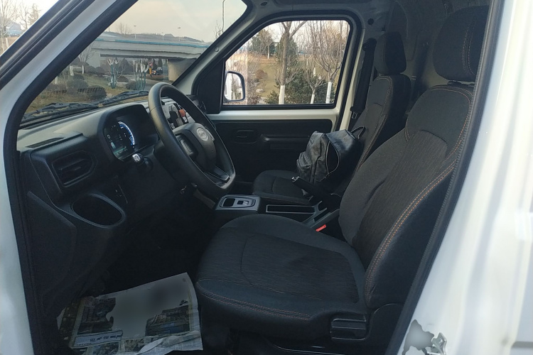 开瑞 江豚E7 2024款 创业版中控内饰19