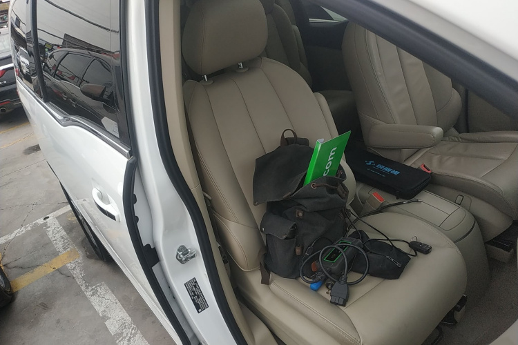 别克GL8 2018款 28T 豪华型 国VI局部细节41