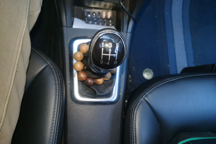 长城C30 2016款 1.5L 手动豪华型局部细节18