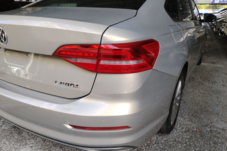 大众 朗逸 2019款 1.5L 自动舒适版 国VI车身外观6006