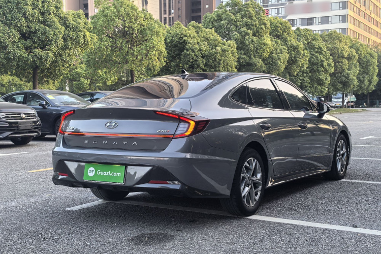 现代 索纳塔 2020款 270TGDi DCT GLS精英版车身外观6005