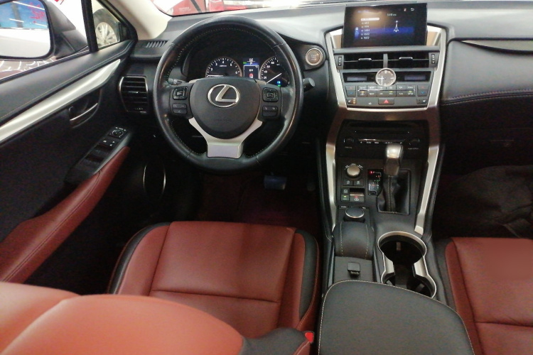 雷克萨斯NX 2016款 200 全驱 锋尚版局部细节13