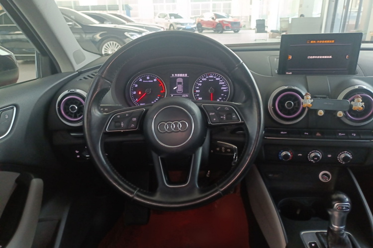 奥迪A3 2017款 Sportback 35 TFSI 时尚型局部细节13