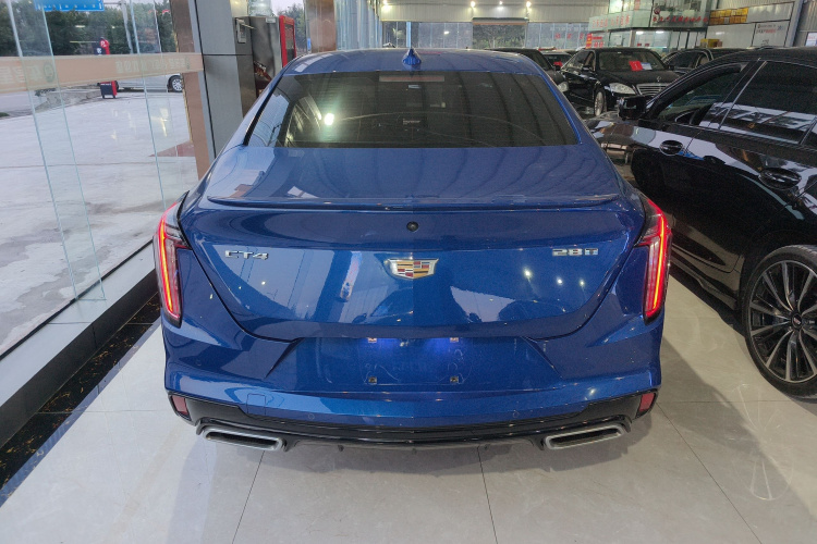 凯迪拉克CT4 2020款 28T 精英型车身外观6