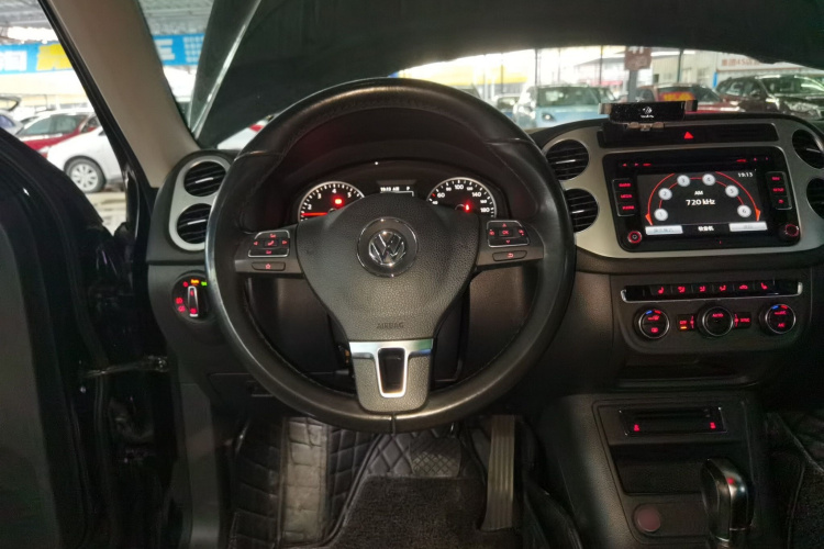 大众 途观 2015款 1.8TSI 自动两驱豪华型局部细节13