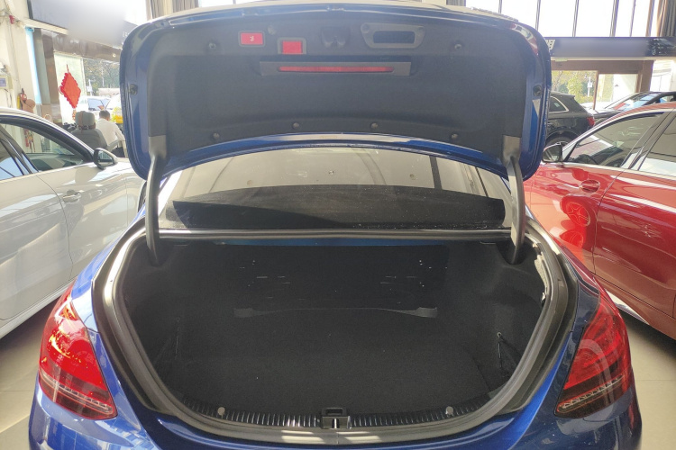 奔驰C级 2021款 C 260 L 运动星耀臻藏版局部细节23