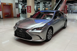 雷克萨斯ES 2021款 200 卓越版