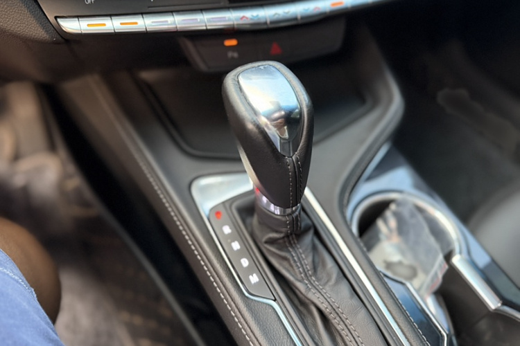 凯迪拉克CT4 2022款 28T 风尚型局部细节18