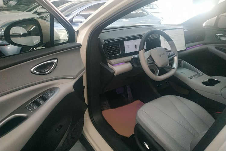 比亚迪 海狮06新能源 2025款 DM-i 170领航Pro版中控内饰7003