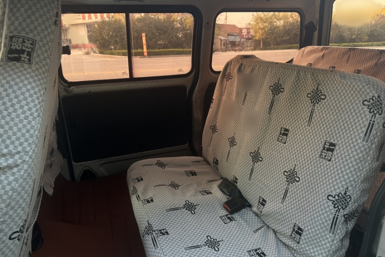 五菱汽车 五菱之光 2015款 1.2L 实用型LSI中控内饰7002