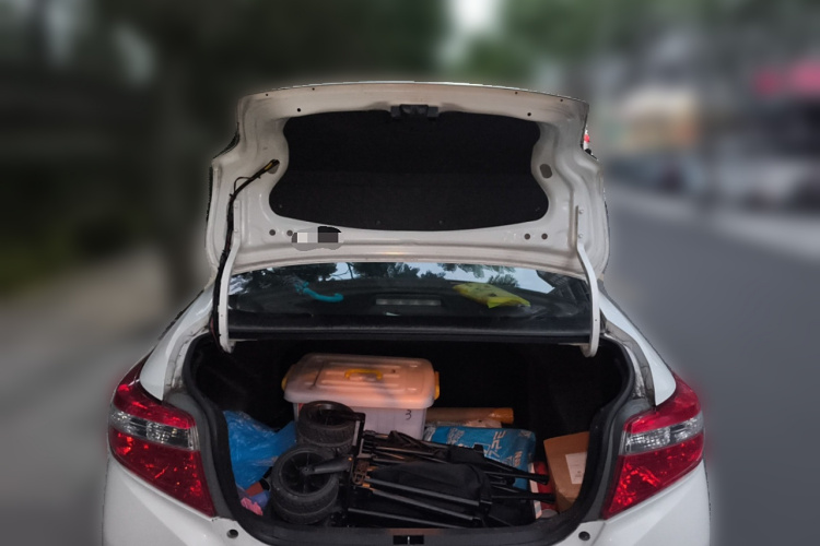 丰田 威驰 2014款 1.3L 手动型尚版中控内饰23