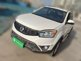 双龙 柯兰多 2015款 2.0L 两驱自动致纯版