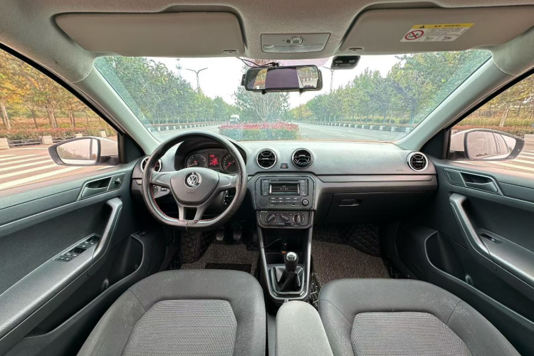 大众 捷达 2019款 梦想版 1.4L 手动时尚型中控内饰7006