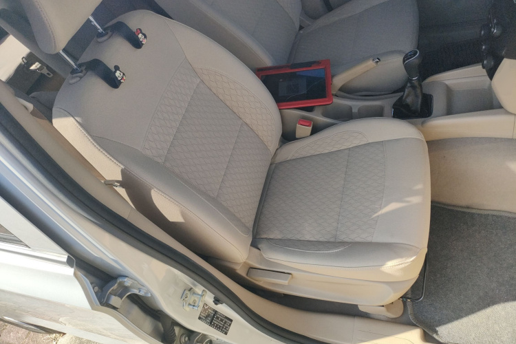 五菱汽车 五菱宏光 2015款 1.5L S1标准国V局部细节41