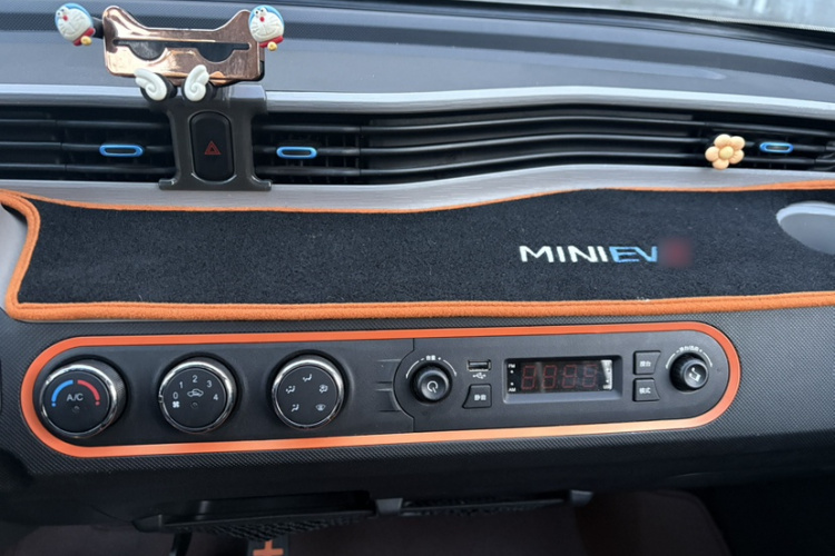 五菱汽车 宏光MINIEV 2021款 马卡龙臻享款 磷酸铁锂局部细节16