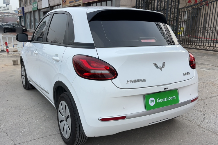 五菱汽车 五菱缤果 2024款 203km 轻享款车身外观6005